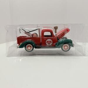 Vintage Conoco 1940 Ford Tow Truck Bank 15th in series Crown Premiums
